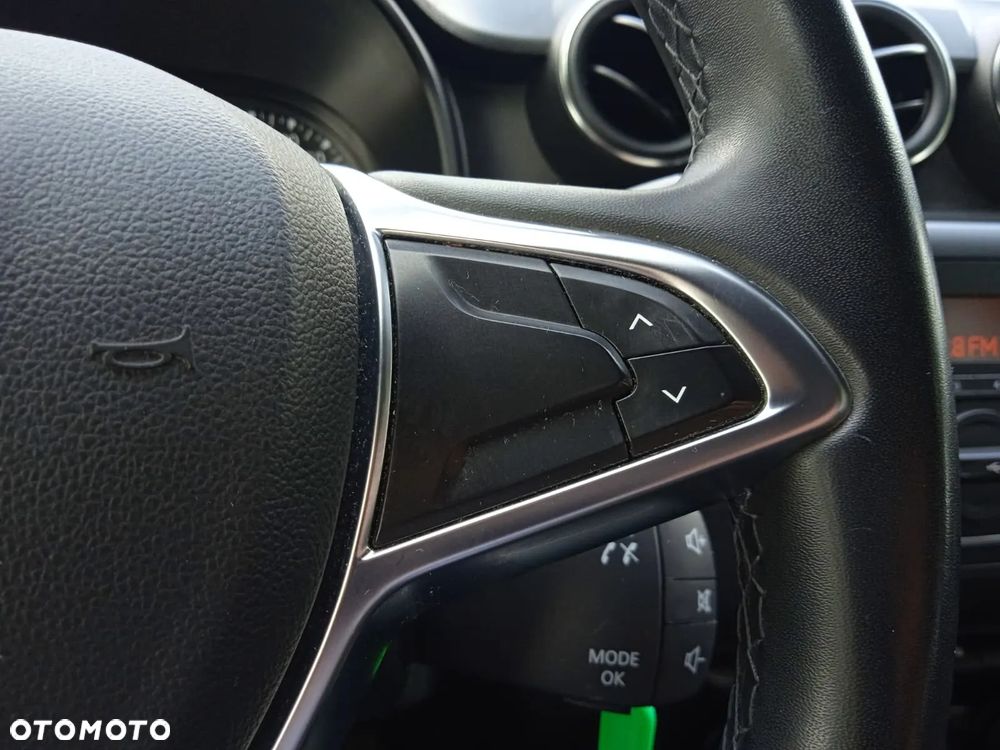 Dacia Duster 1.6 SCe Comfort - 16