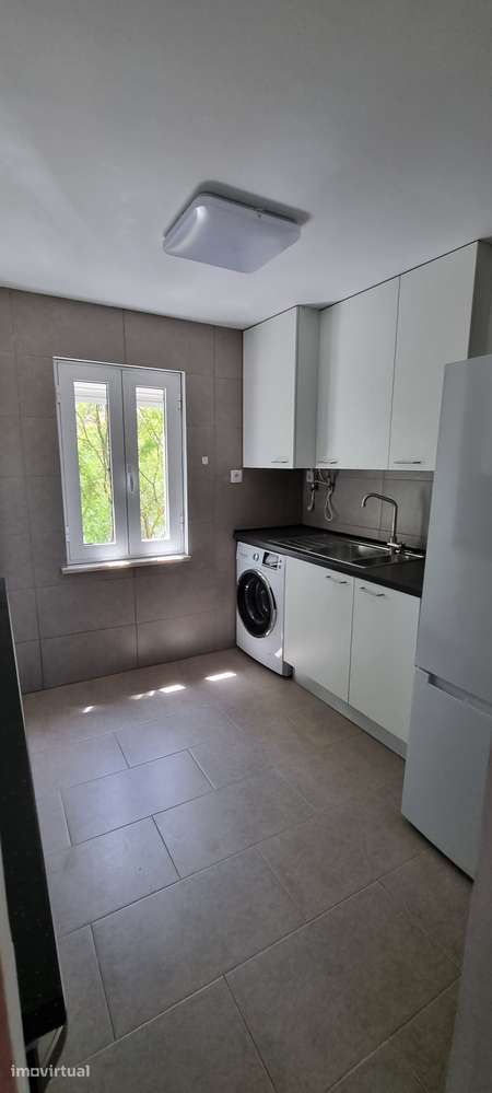 Apartamento T3 em Lisboa, pronto a habitar - Grande imagem: 5/16