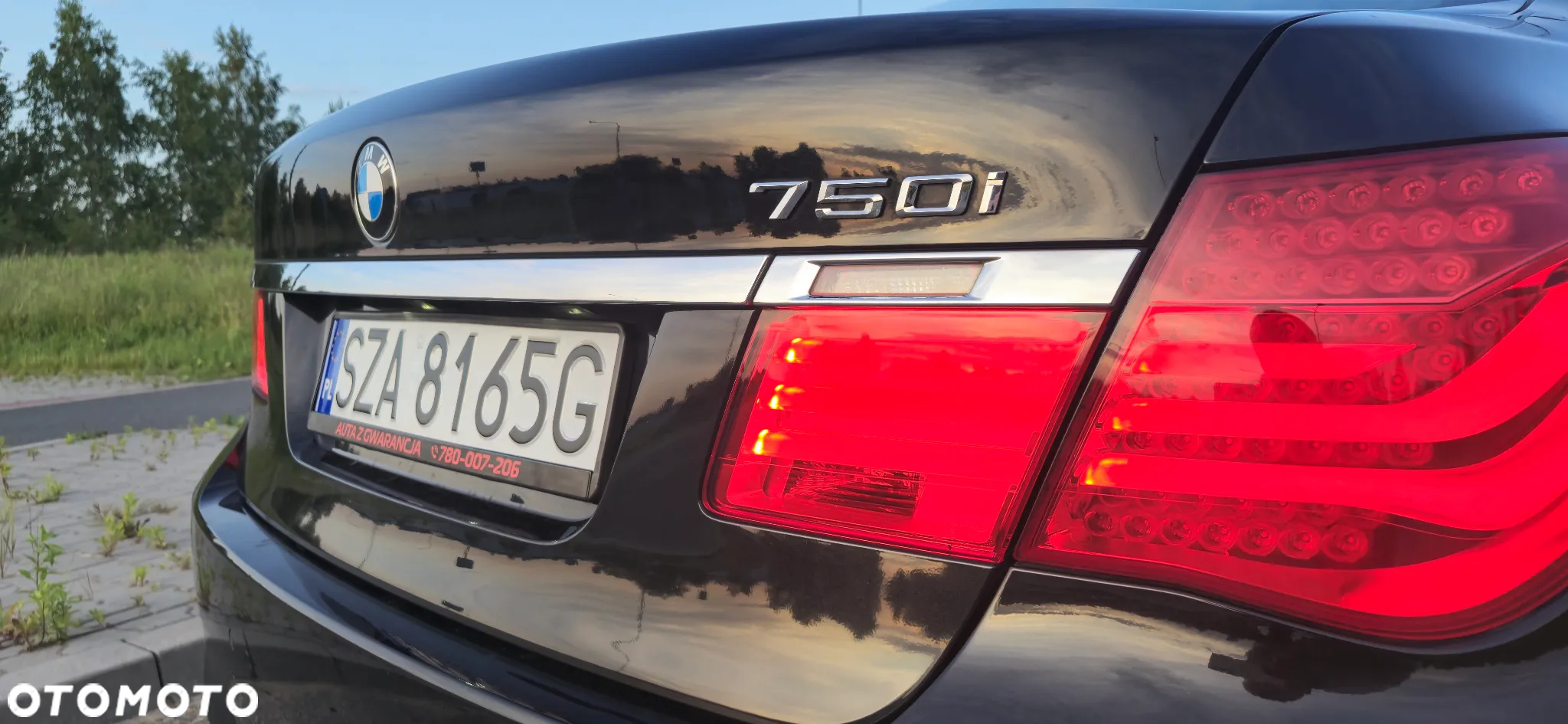BMW Seria 7 750i xDrive - 7