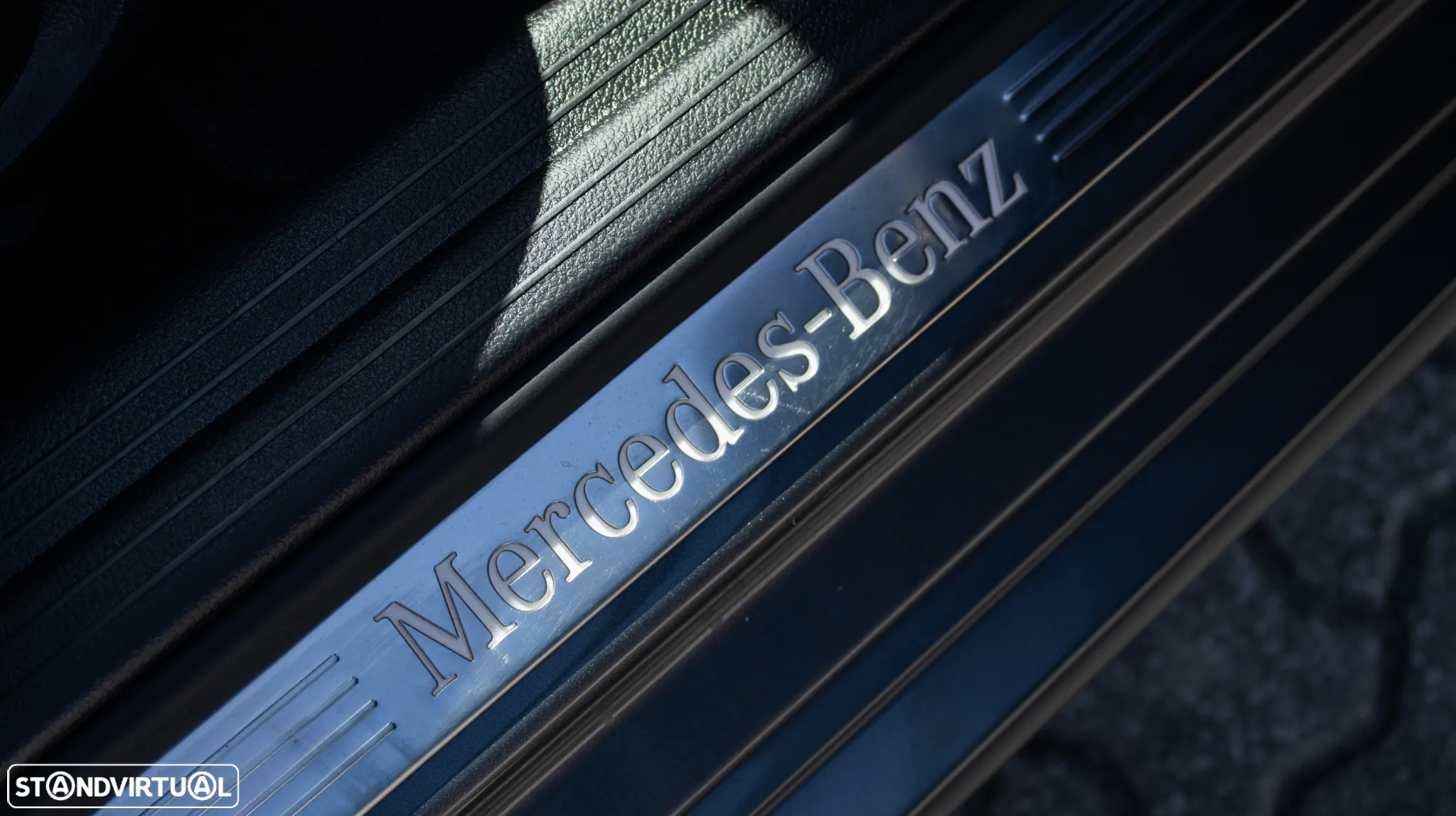 Mercedes-Benz A 180 - 25