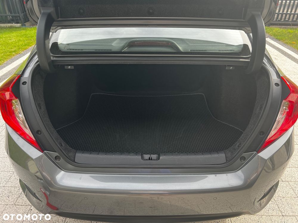 Honda Civic 1.5 T Elegance CVT - 10