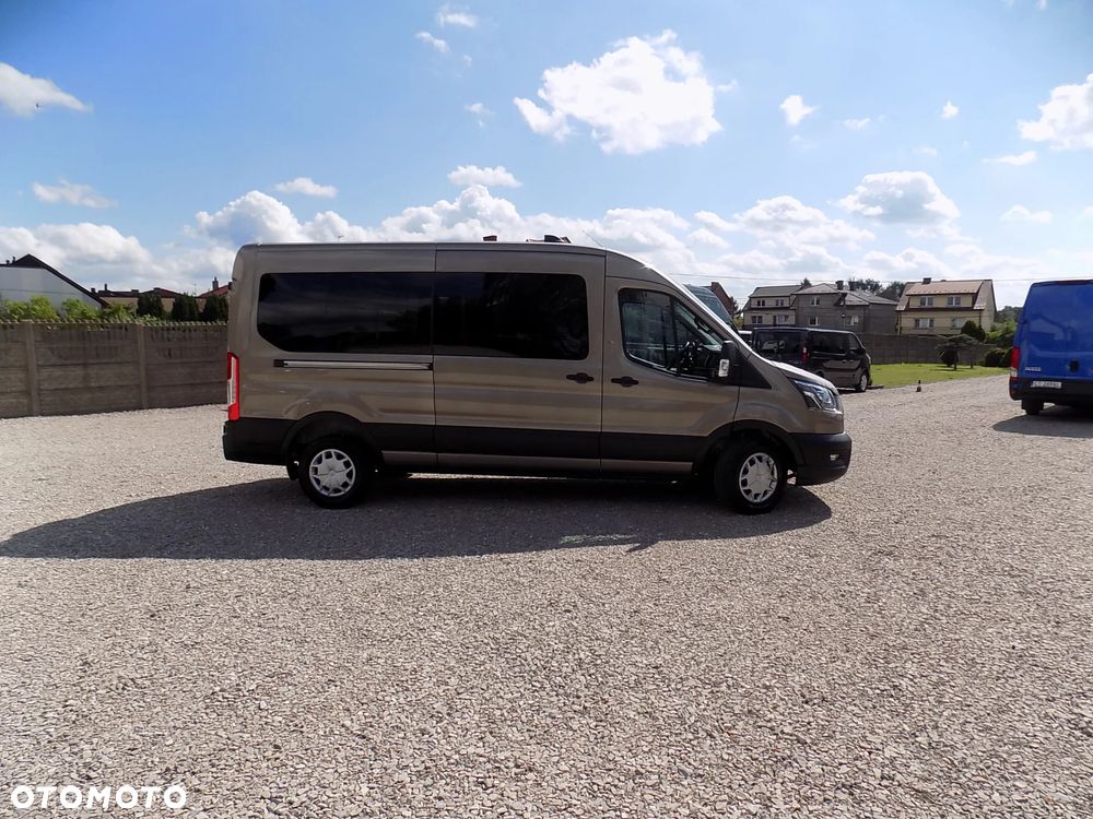 Ford Transit Kombi L3H2 Limited - 38