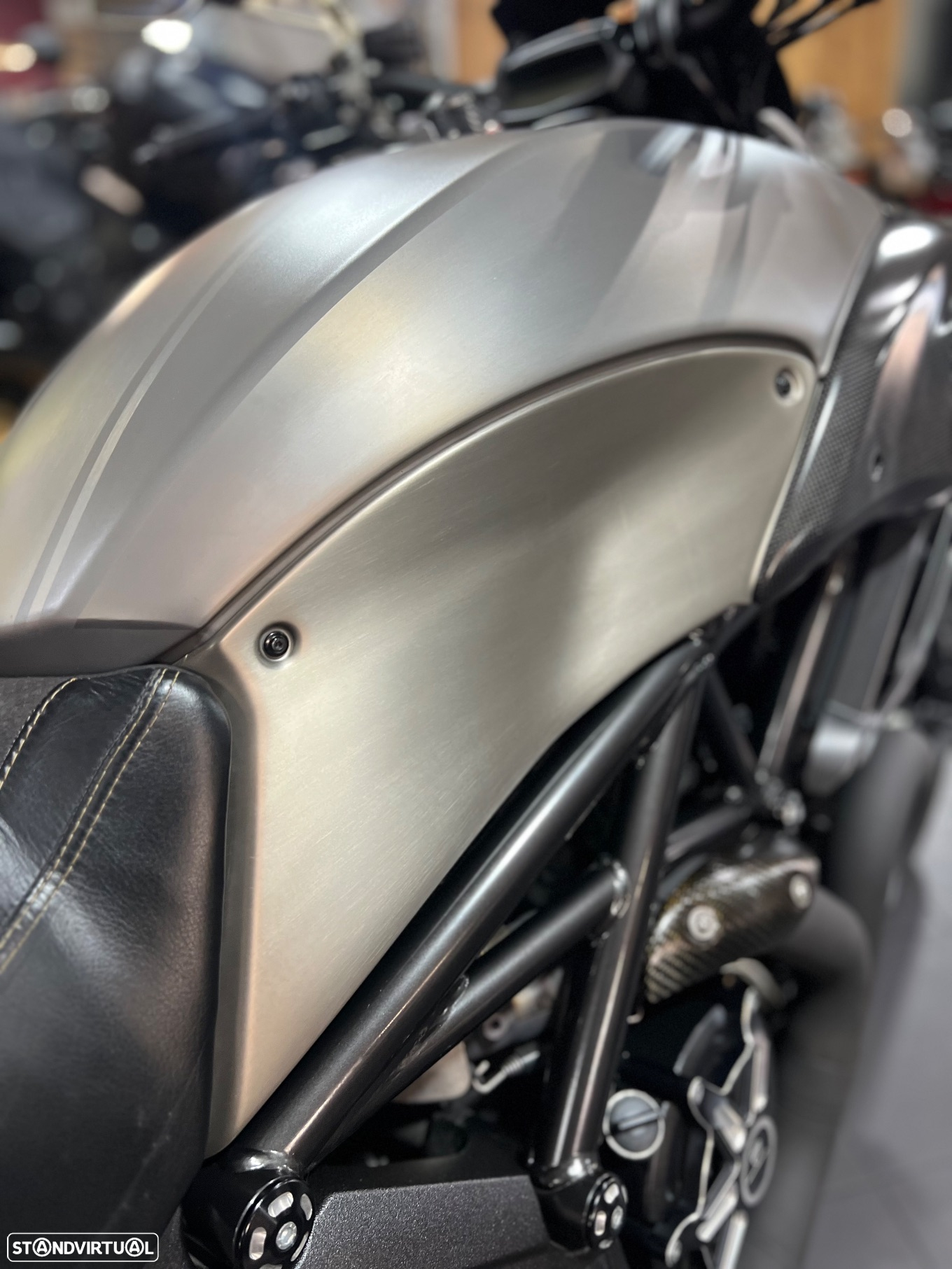 Ducati Diavel TITANIUM 318/500 - 11