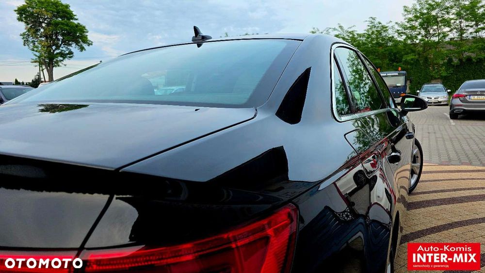 Audi A4 Limousine - 16