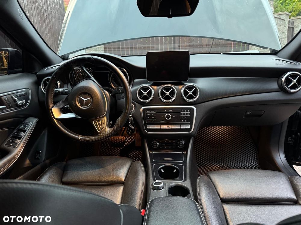 Mercedes-Benz GLA 250 4-Matic Style - 6