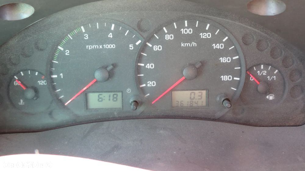 Ford transit - 12