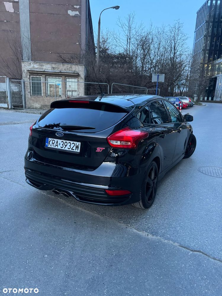 Ford Focus 2.0 TDCi ST - 6