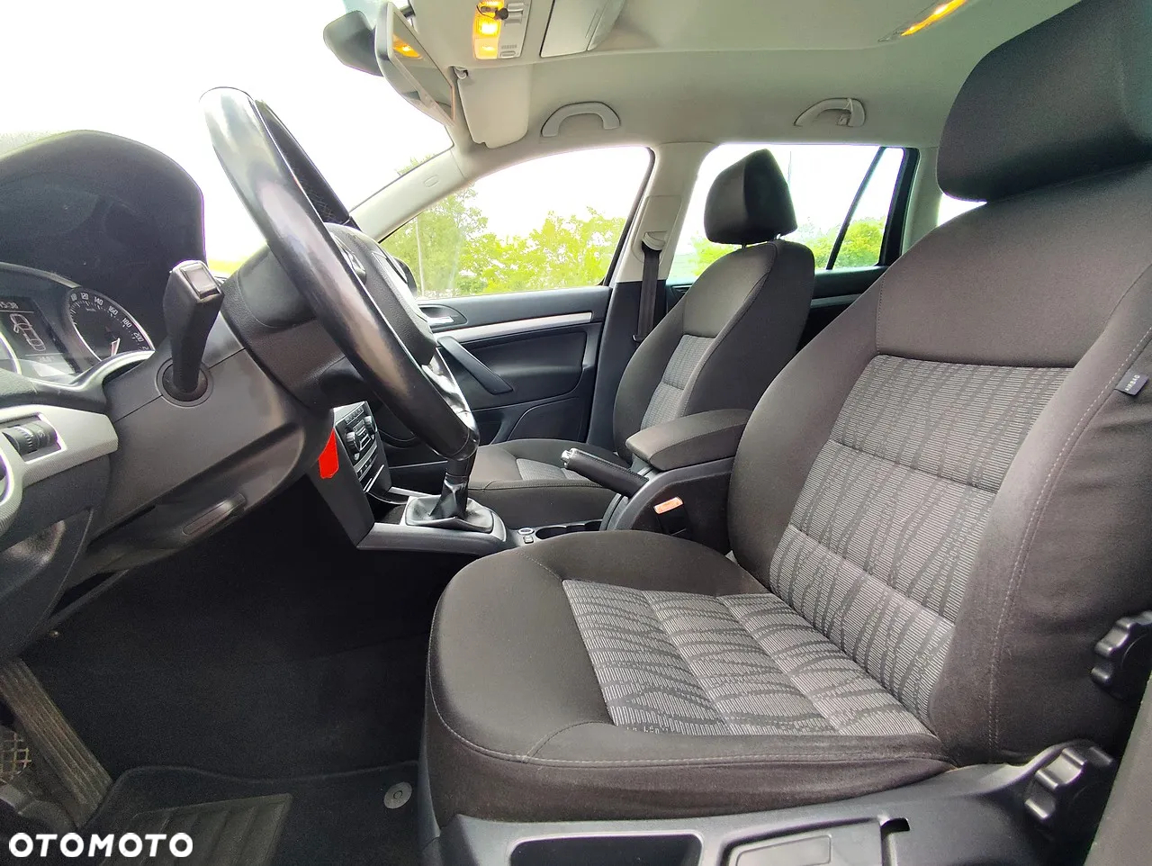 Skoda Octavia 1.2 TSI Ambiente - 7