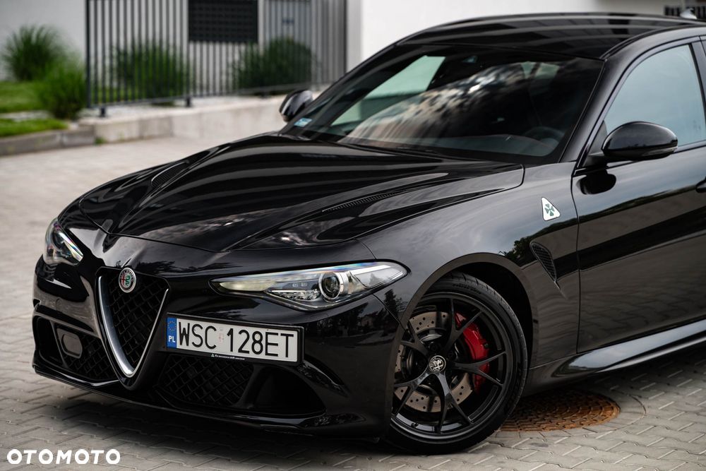 Alfa Romeo Giulia 2.9 Bi Turbo V6 Quadrifoglio - 1