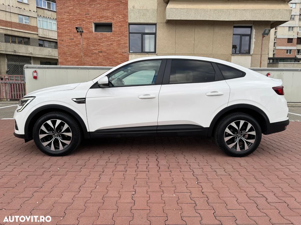 RENAULT Arkana 2023 — imagine 9