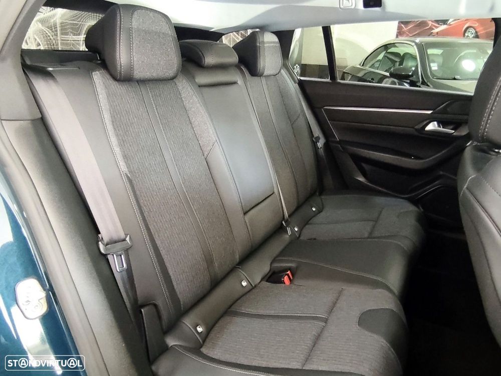 Peugeot 508 SW 1.6 Hybrid Allure e-EAT8 - 17