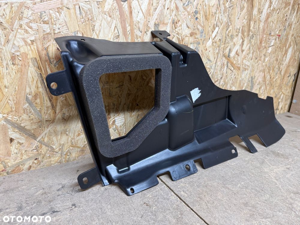 KIEROWNICA POWIETRZA WLOT OSŁONA BŁOTNIKA PRAWA DODGE RAM 1500 IV LIFT 14- 68036598AD - 2
