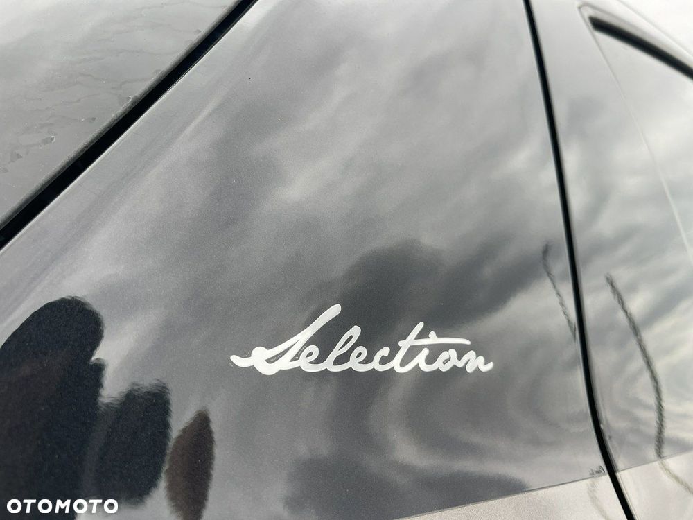 Toyota Yaris Hybrid 100 Selection Passion - 6