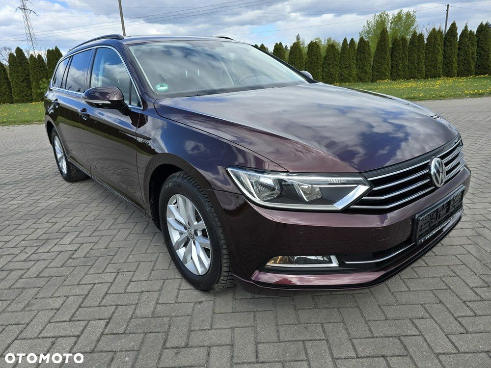 Volkswagen Passat - 2