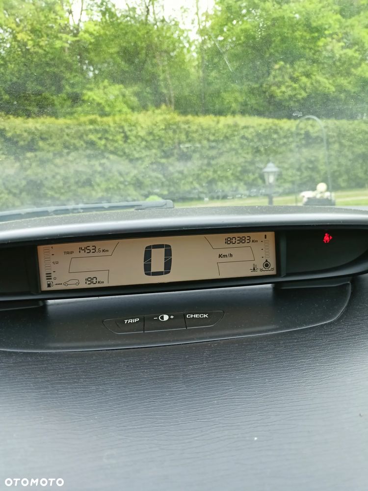 Citroën C4 HDi 90 FAP VTR - 2