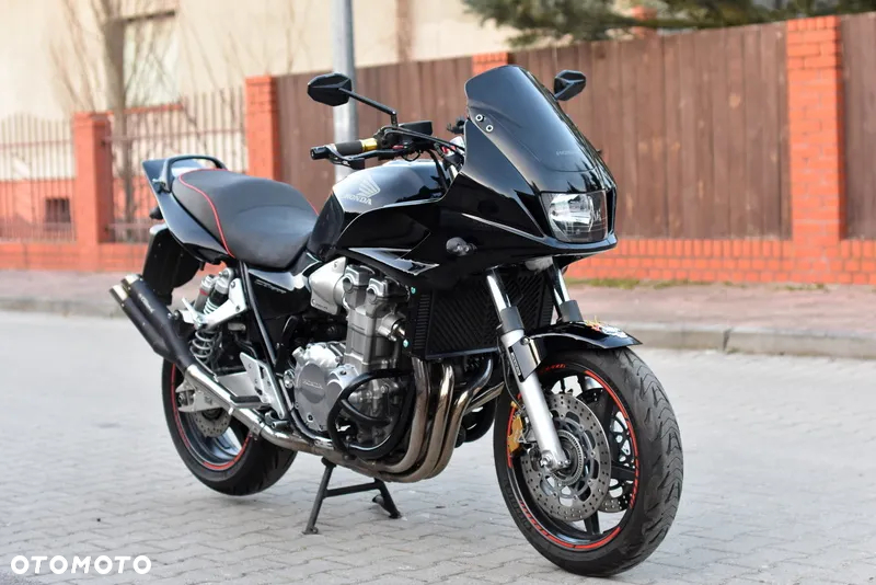 Honda CB - 3