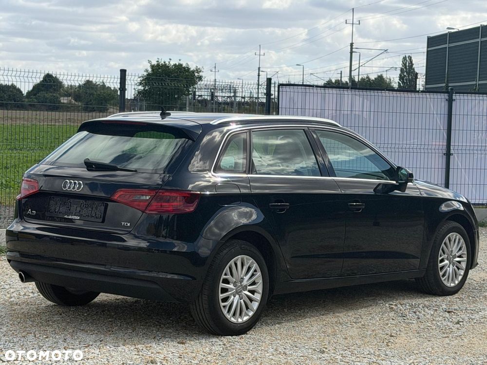 Audi A3 Sportback 1.6 TDI (clean diesel) S tronic Attraction - 8