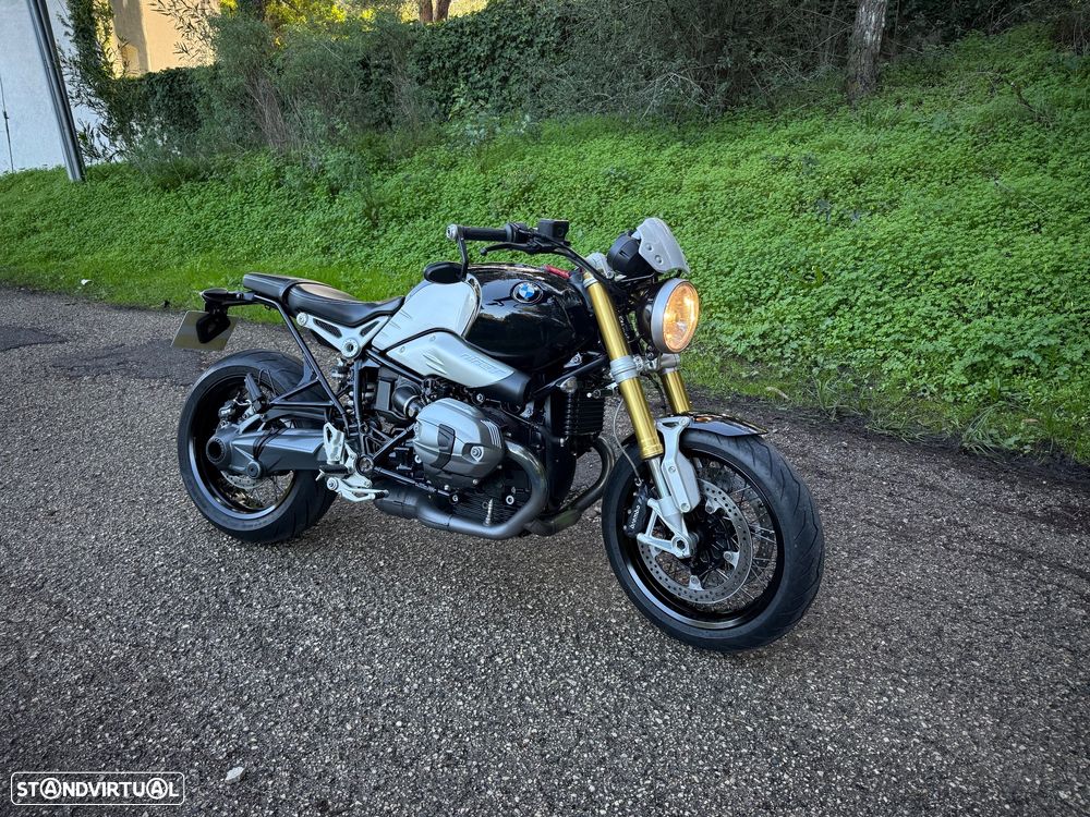 BMW R nineT - 12