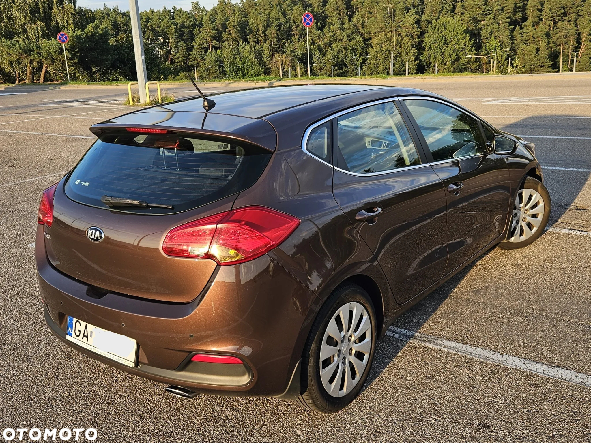 Kia Ceed Cee'd 1.6 GDI L - 14