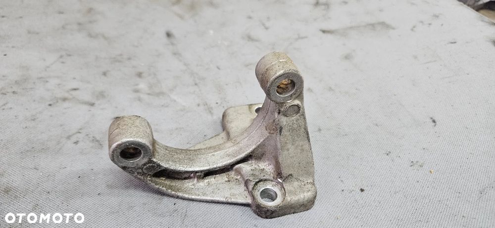 Łapa wspornik dyfra mostu Fiat Panda III 1,3 M-Jet 2016r 55234885 - 3