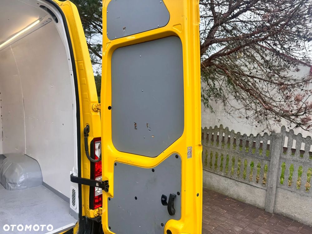 Renault Master - 22