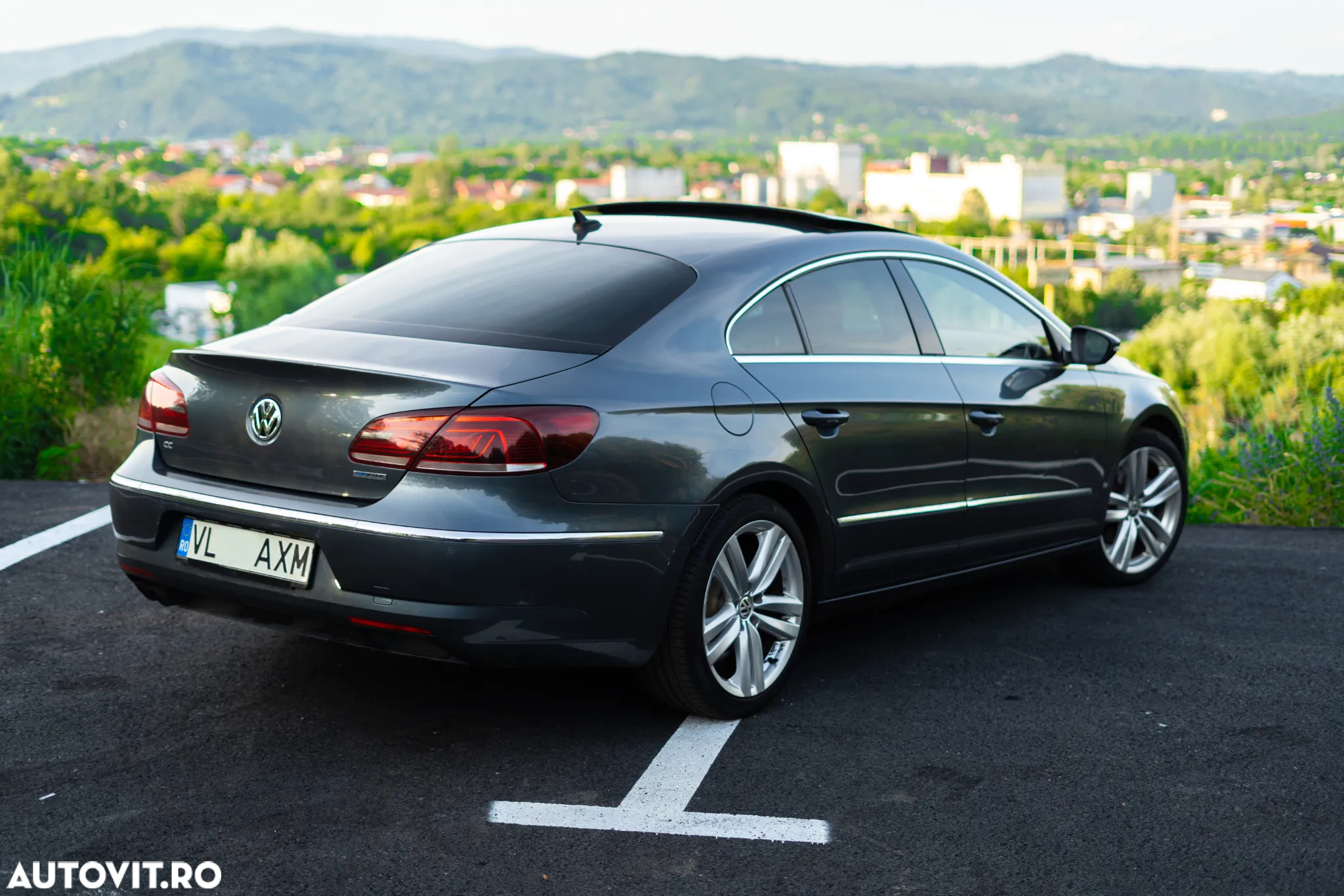 Volkswagen Passat CC 2.0 TDI BlueMotion Technology DSG - 3