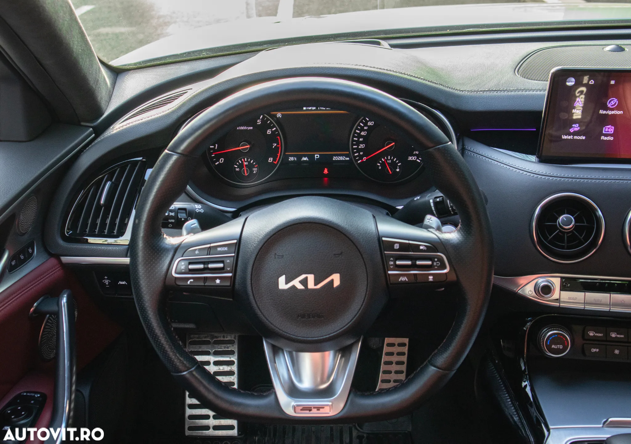 Kia Stinger 3.3 T-GDI 8AT AWD GT - 6
