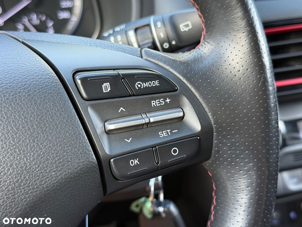 Hyundai Kona 1.6 CRDi DCT Premium - 23