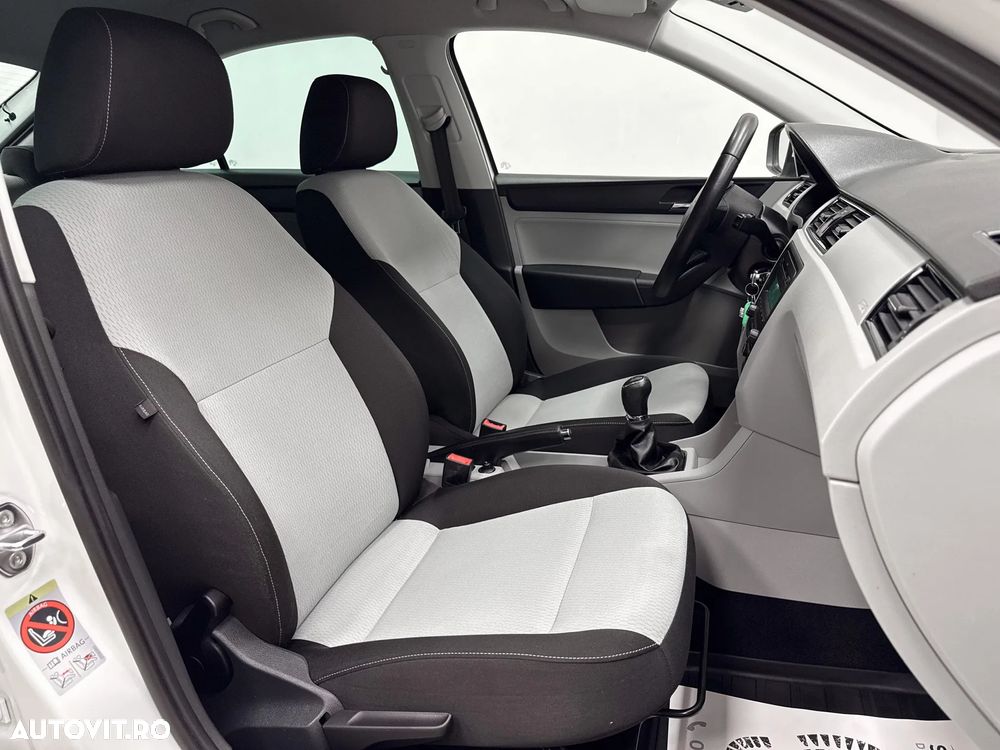 Skoda RAPID 1.2 TSI Ambition - 7