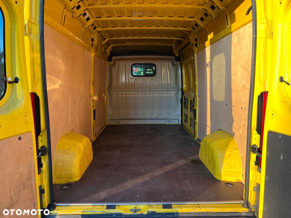 Peugeot BOXER - 22