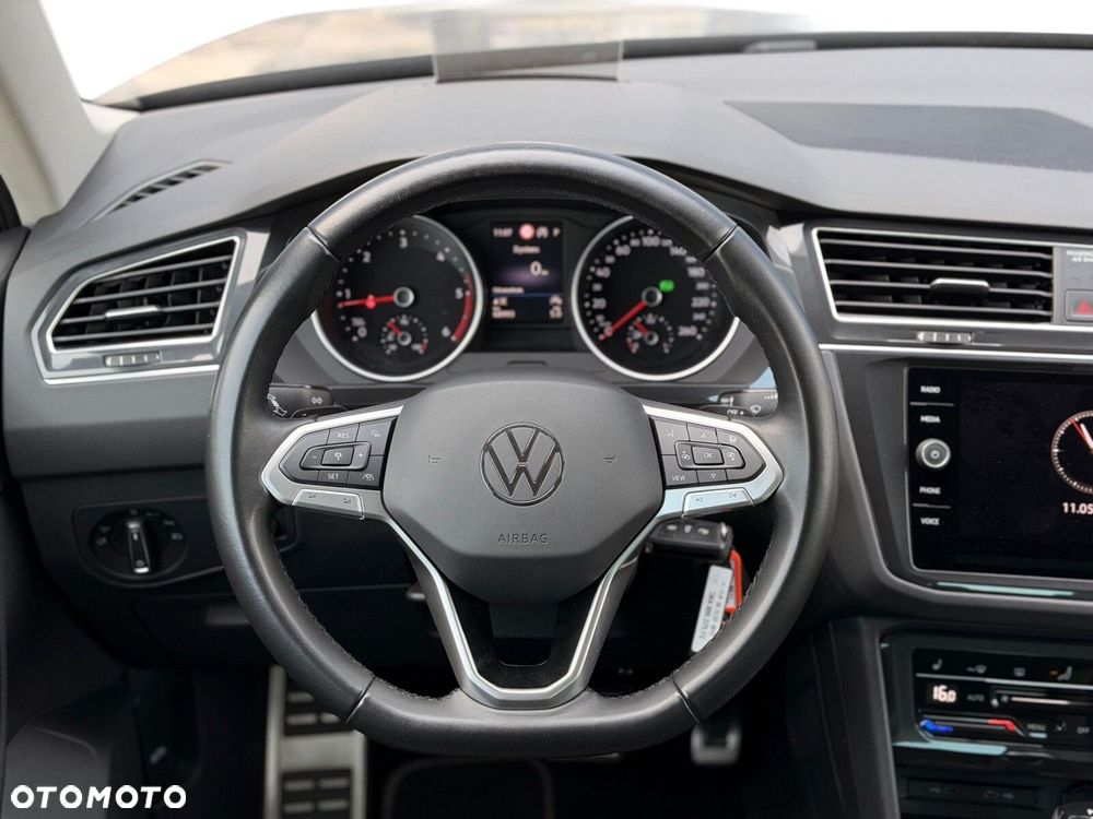 Volkswagen Tiguan 2.0 TDI SCR Urban Sport DSG - 27