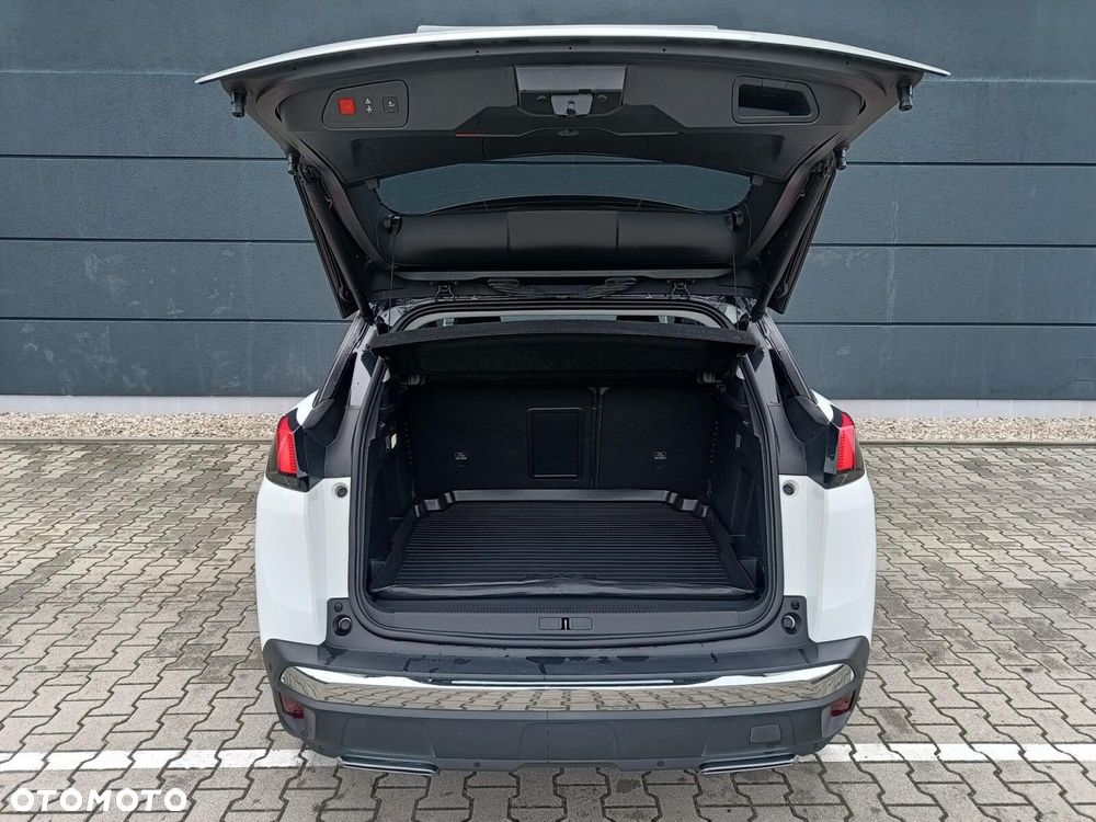 Peugeot 3008 1.2 PureTech Allure S&S - 8
