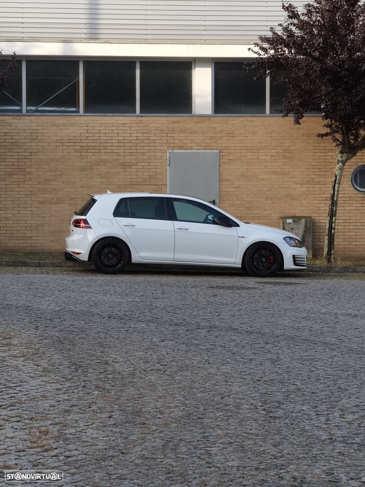 VW Golf 2.0 TSi GTi DSG Performance - 3