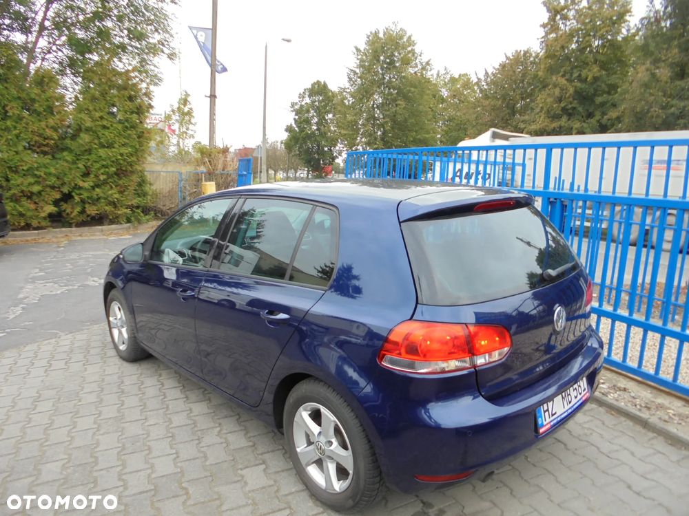 Volkswagen Golf 1.6 TDI DPF Comfortline - 3