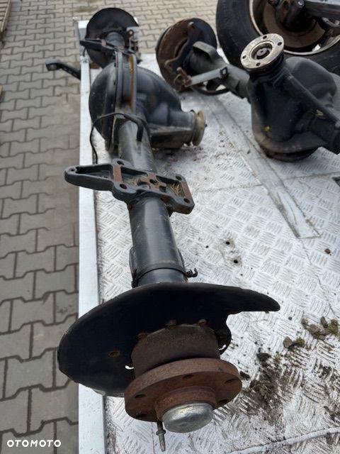 Most Iveco Daily 35S przełożenie 9/38 pojedyncze koło po 2014 roku - 3