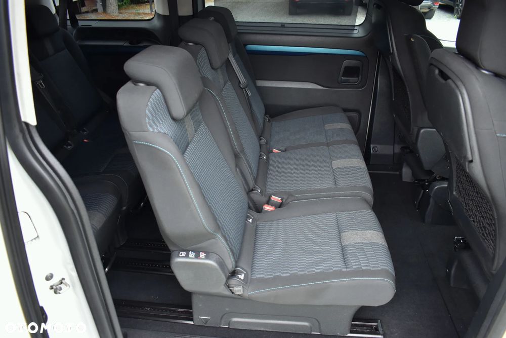 Peugeot Traveller L2 2.0 Active - 35