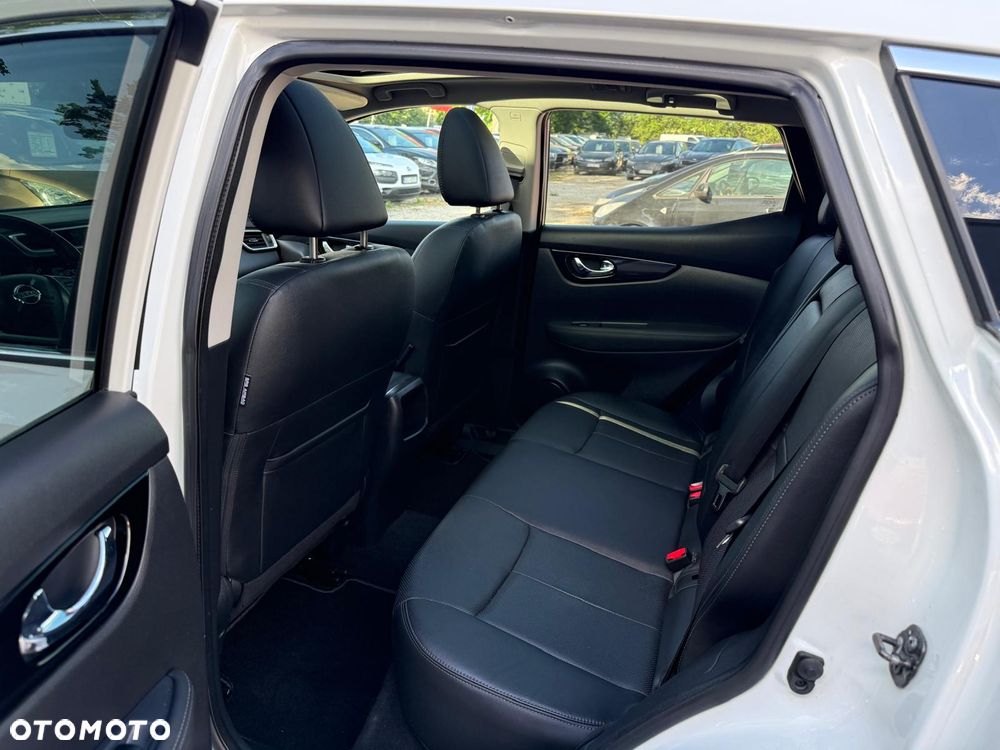 Nissan Qashqai 1.5 dCi N-WAY - 10