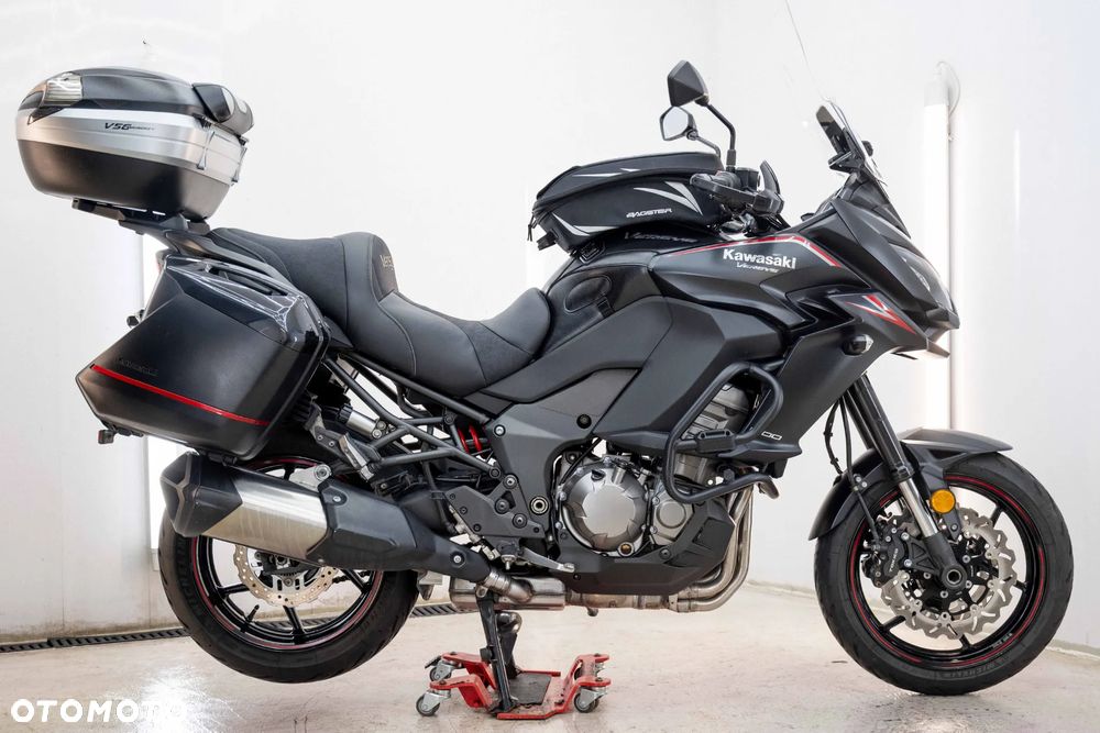 Kawasaki Versys 1000 - 5