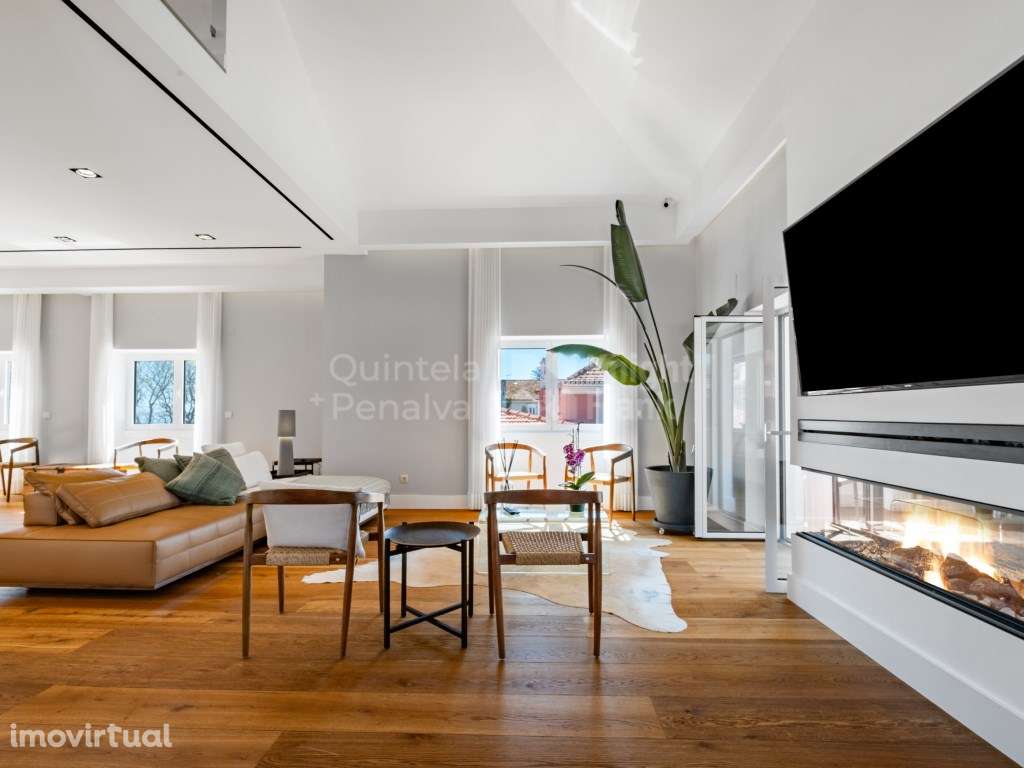 Moradia T6+1 com anexo independente no centro histórico de Cascais - Grande imagem: 5/52