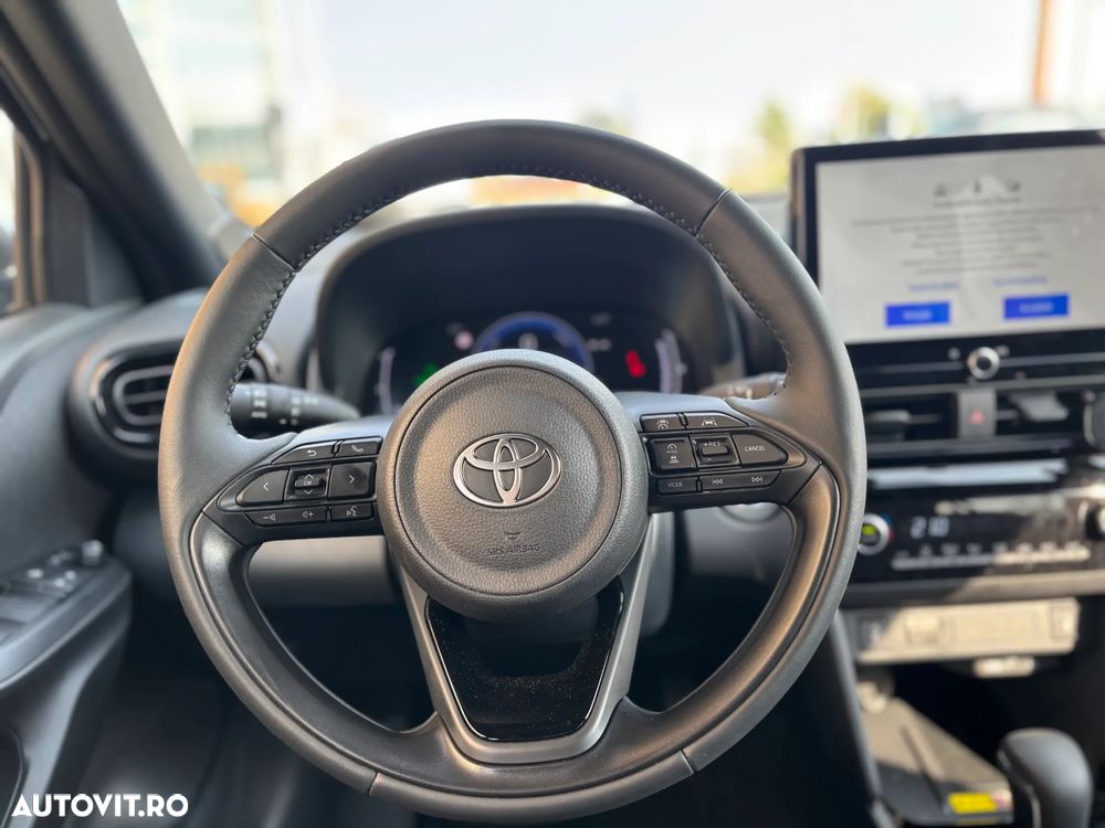 Toyota Yaris 1.5 VVT-i HSD Dynamic - 16