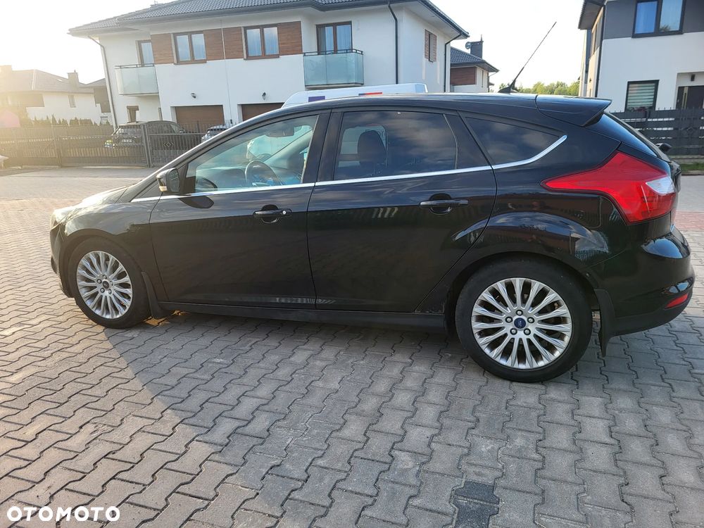 Ford Focus 1.6 EcoBoost Titanium - 4