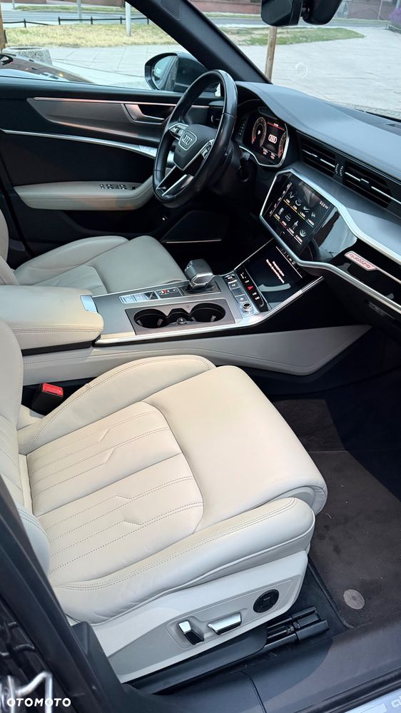 Audi A6 Allroad - 32