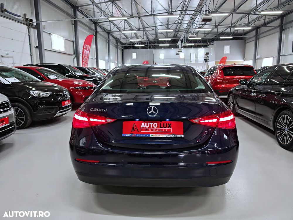 Mercedes-Benz C 200 d 9G-TRONIC - 34