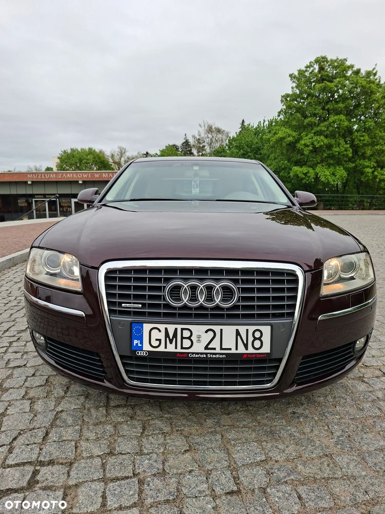 Audi A8 4.2 Quattro Langversion - 1