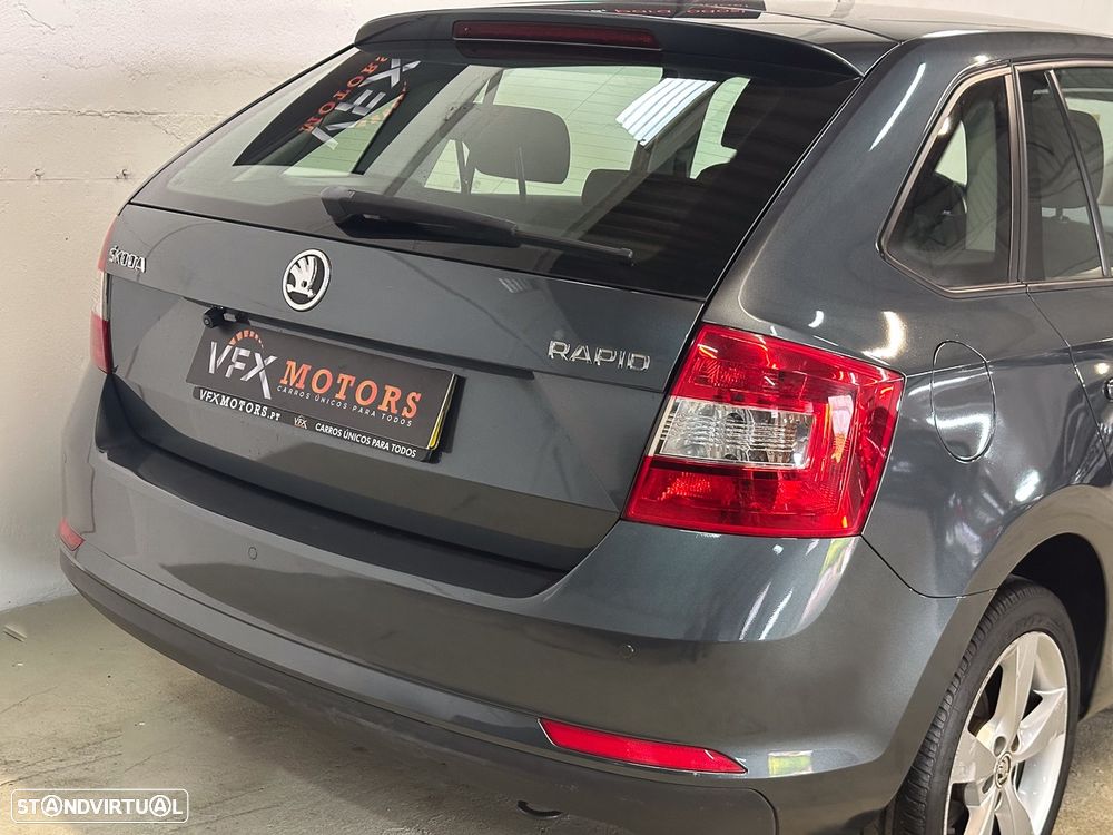 Skoda Rapid Spaceback 1.2 TSi Elegance - 19