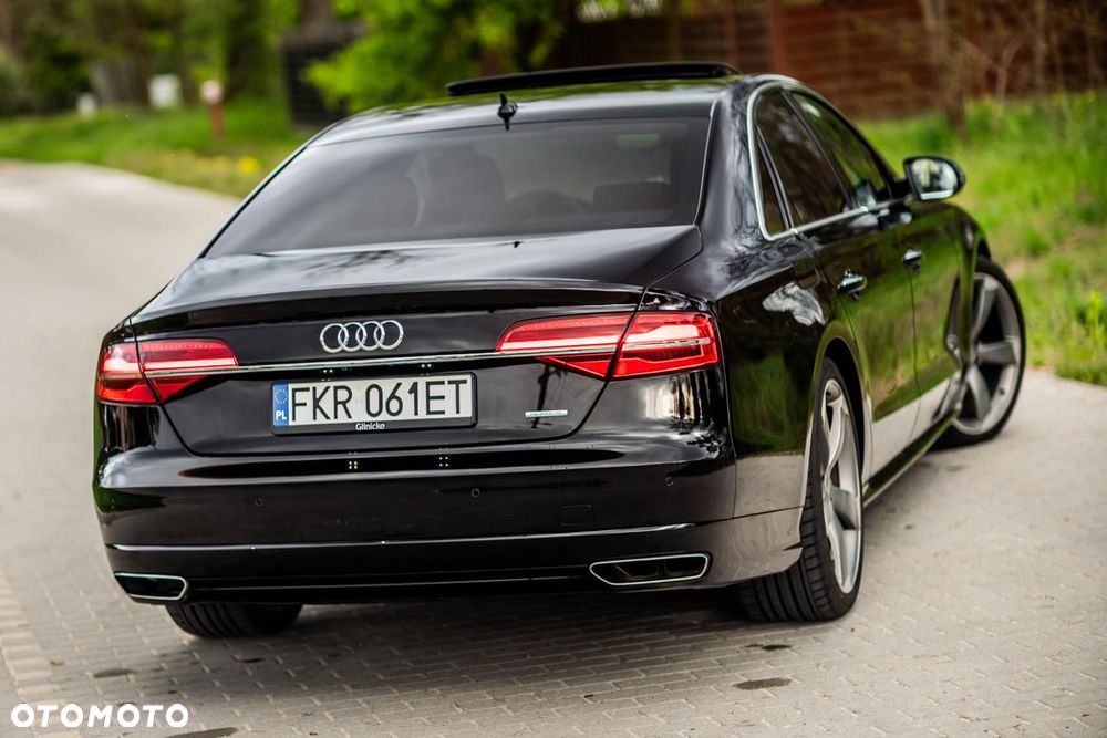 Audi A8 - 5