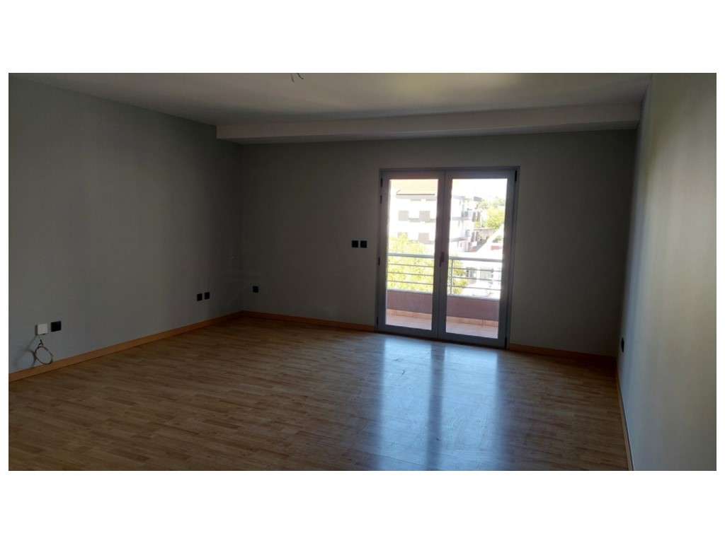 Apartamento T3 - Gândara dos Olivais (Qta de Alçada) - Grande imagem: 4/26