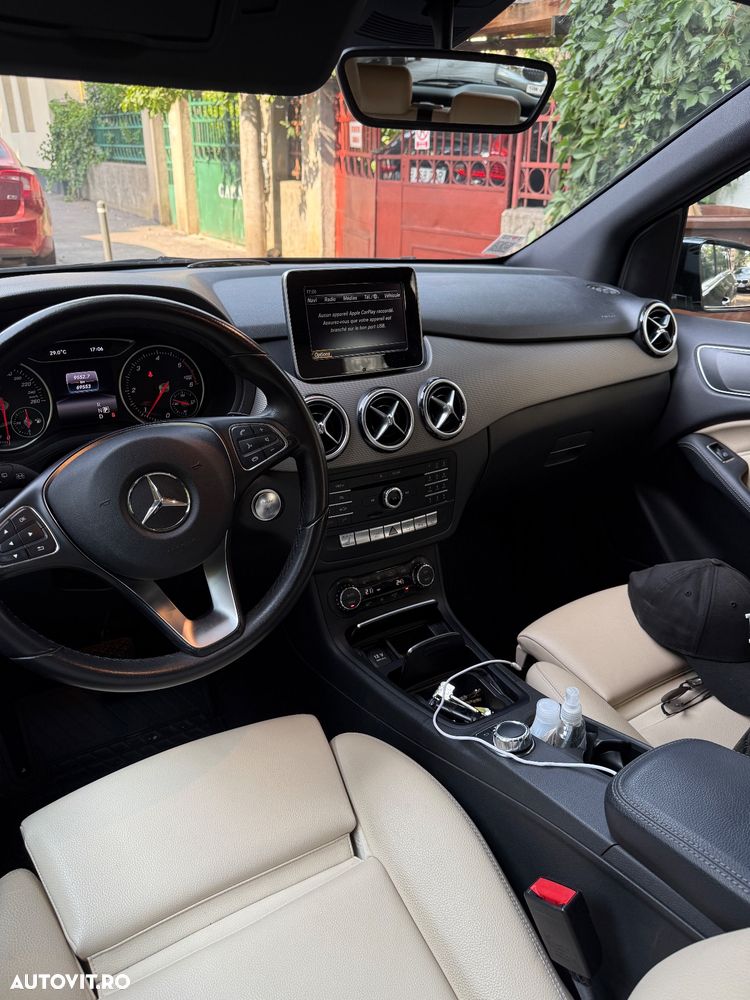 Mercedes-Benz B - 5