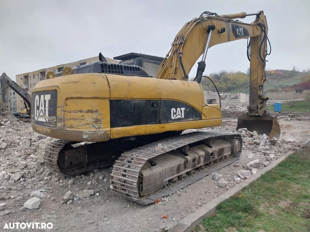 Caterpillar CAT 325 DLN Excavator pe senile - 2