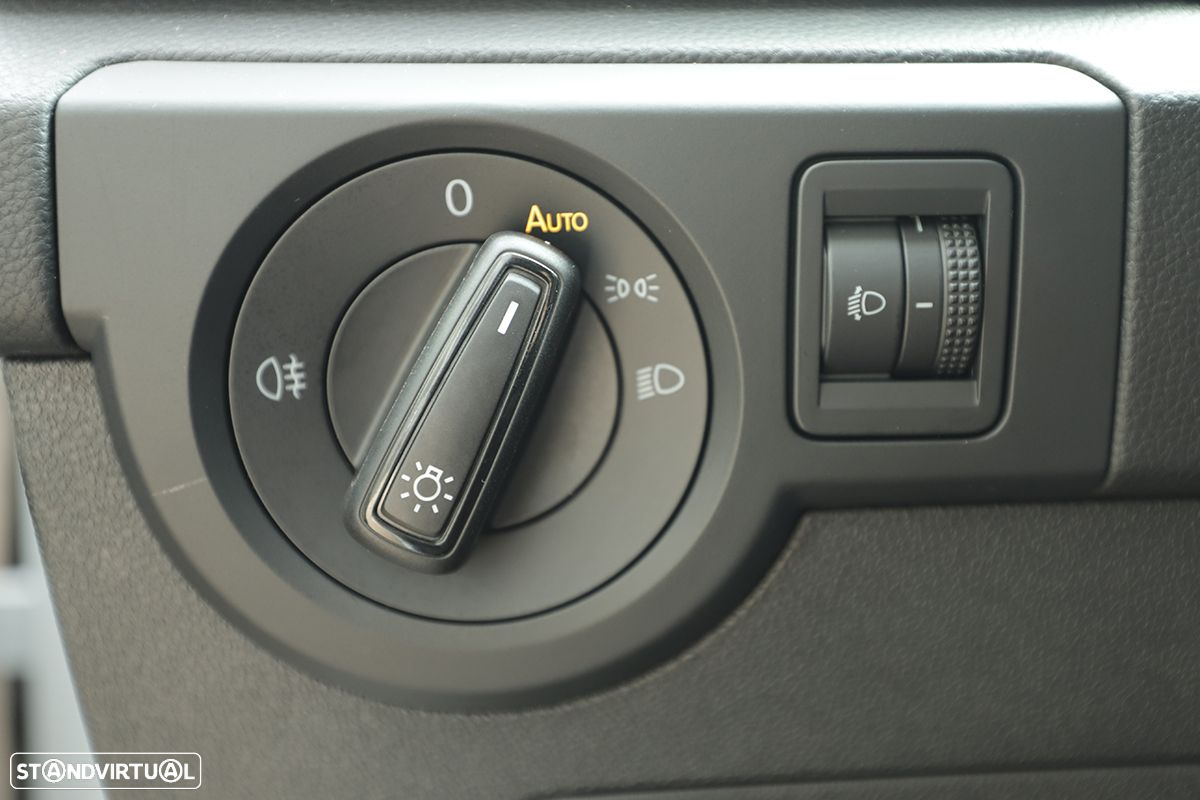 VW T-Cross 1.0 TSI Urban - 18